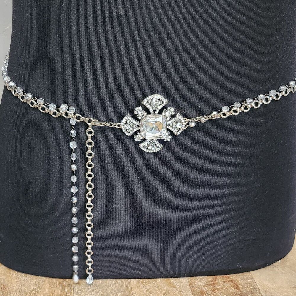 Luxe Crystal‎ Pendant Necklace With Rhinestone Chain & Adjustable Length